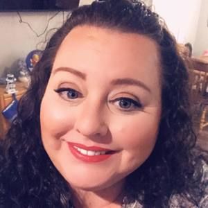 Meet your Posher, Cecilia